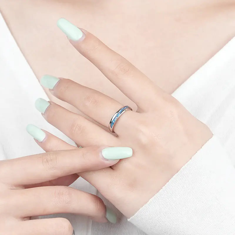 Small Design Feeling Rings - A Stylish Pair